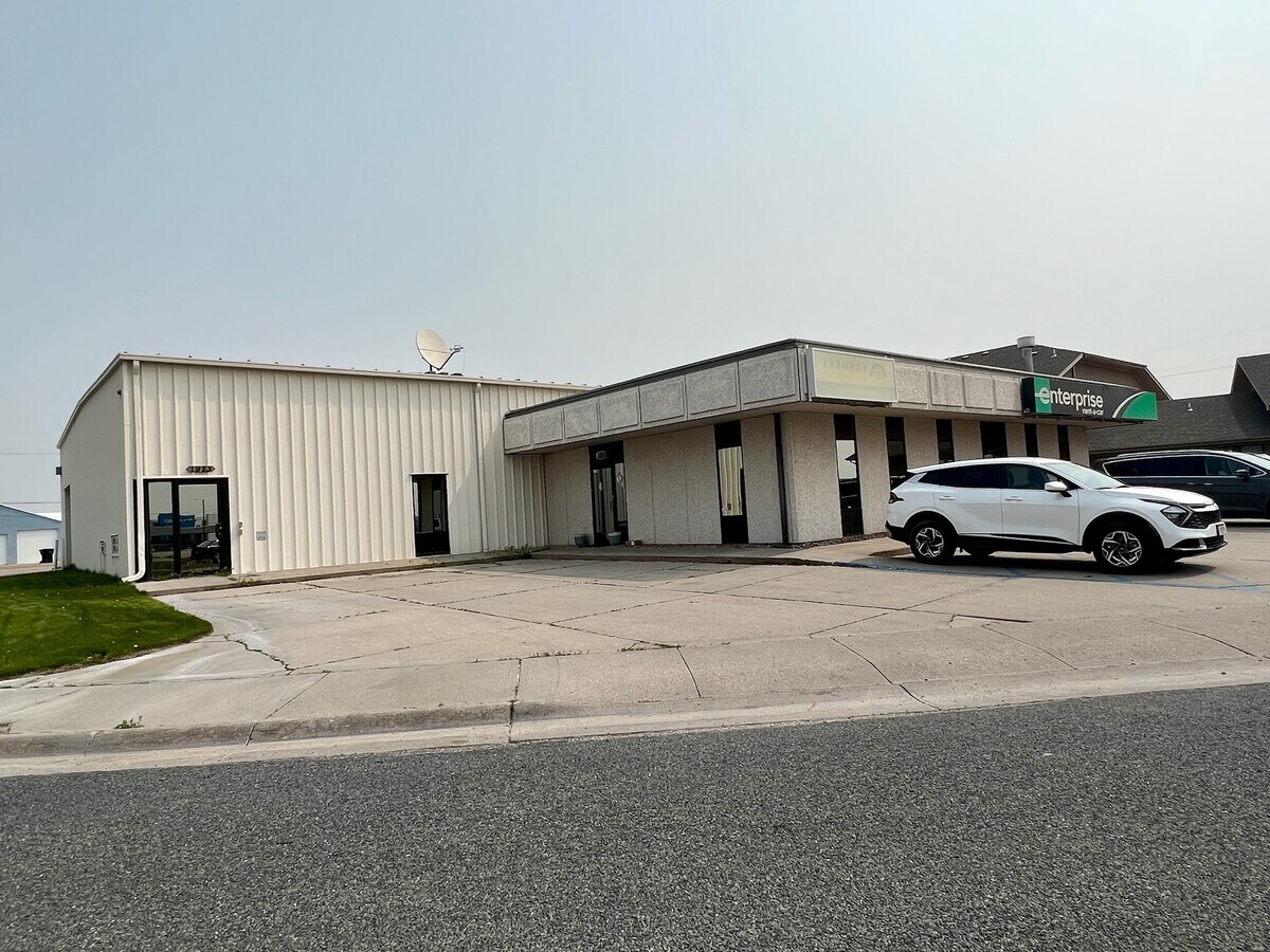 1919 Delta Dr, Scottsbluff, NE 69361 Enterprise Rent A Car