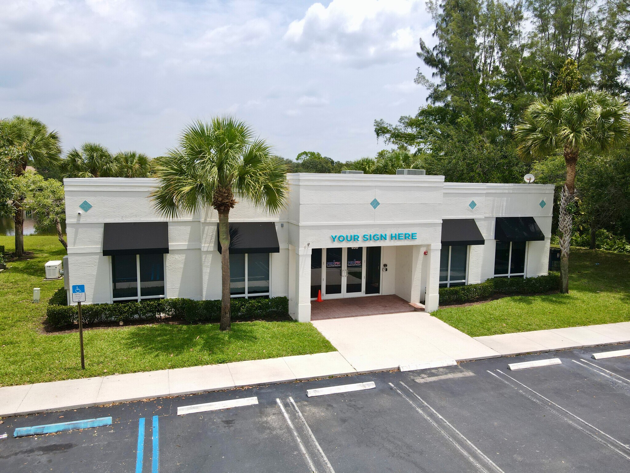 1402 Royal Palm Beach Blvd, Royal Palm Beach, FL for sale Primary Photo- Image 1 of 1