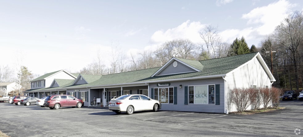 2294 State Route 208, Montgomery, NY for sale - Building Photo - Image 2 of 5