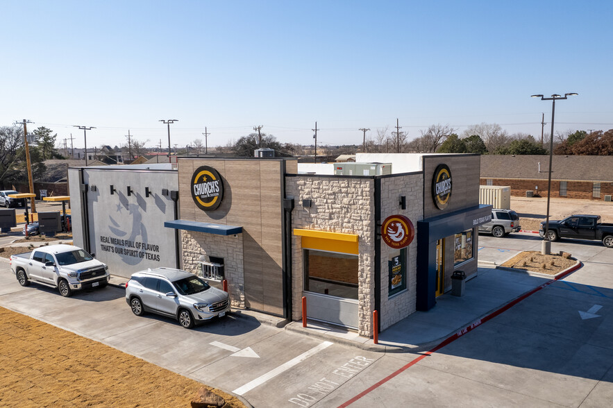 915 US Highway 90 E, Castroville, TX for sale - Building Photo - Image 1 of 1