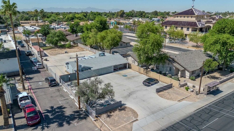2837 W Northern Ave, Phoenix, AZ for sale - Building Photo - Image 2 of 11