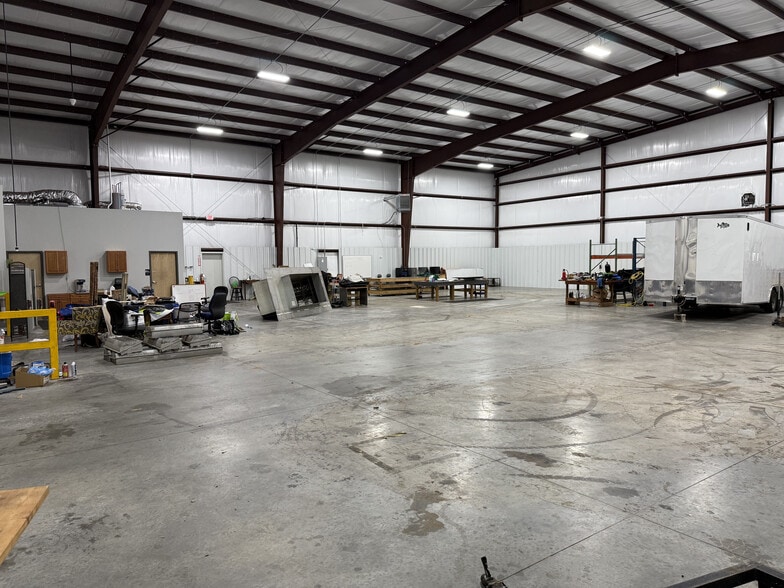 509 John Ross Ct, Pelzer, SC for lease - Building Photo - Image 3 of 3