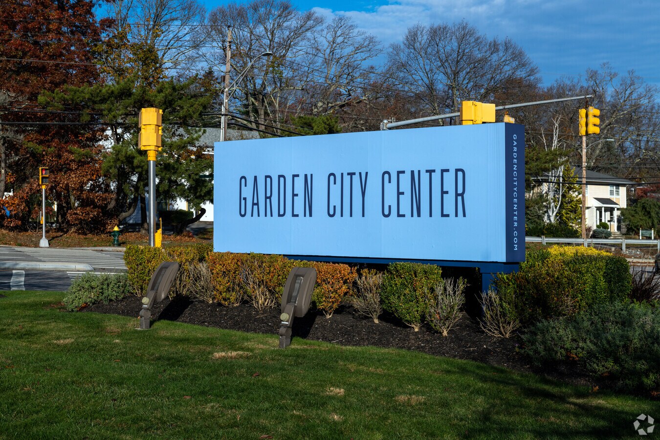 100 Midway Rd, Cranston, RI 02920 Garden City Center