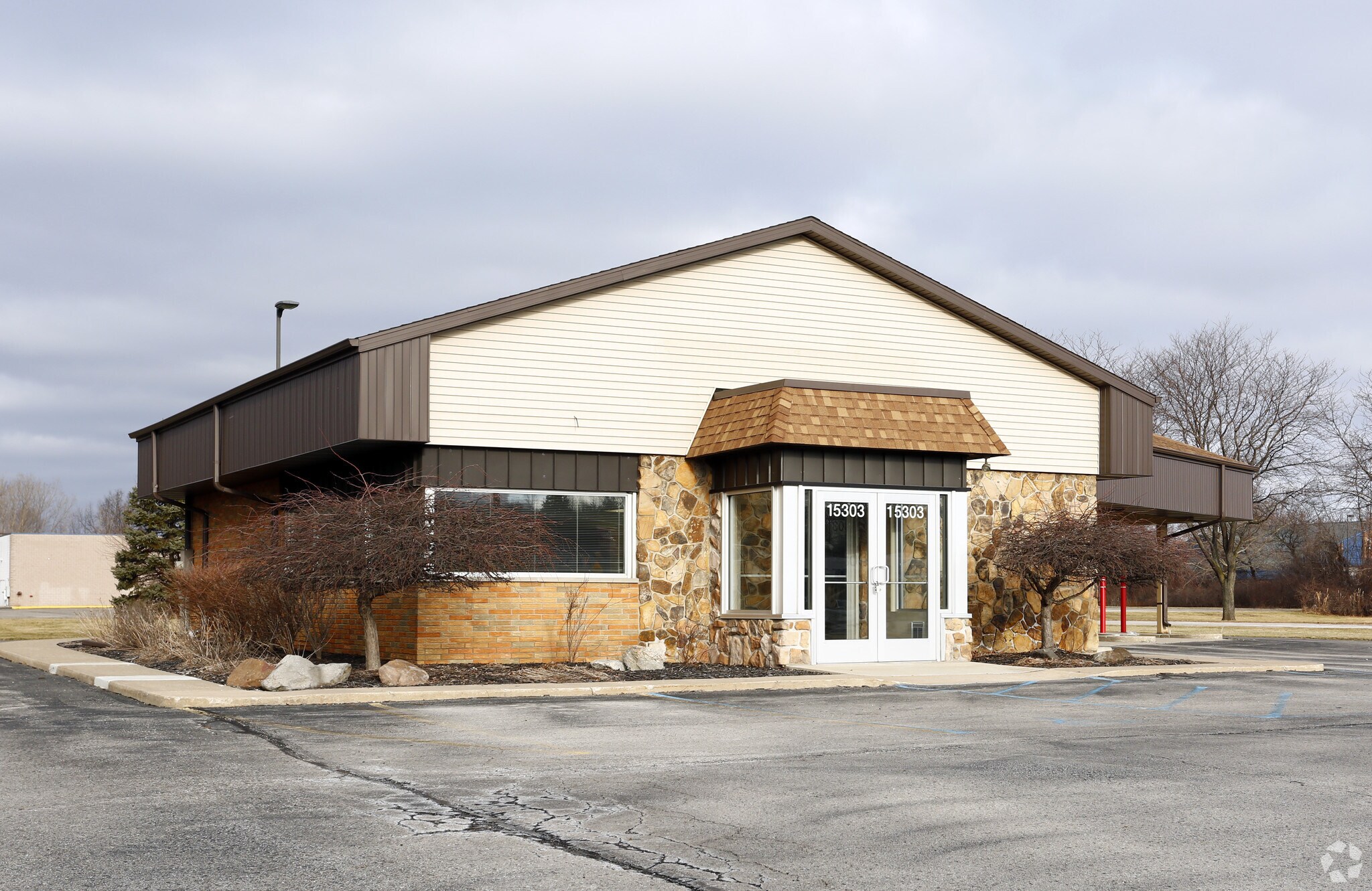 15303 S Dixie Hwy, Monroe, MI for sale Primary Photo- Image 1 of 1