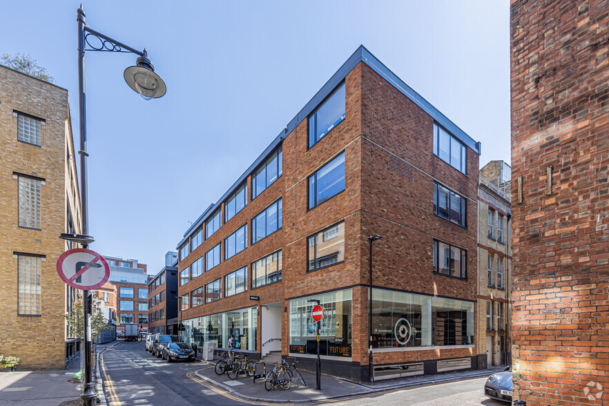 32 Dallington St, London for lease - Primary Photo - Image 1 of 52