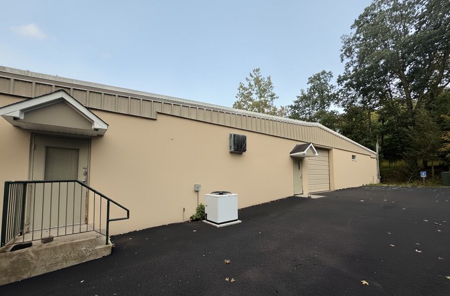 295B WindyBush, New Hope, PA for lease - Building Photo - Image 3 of 6