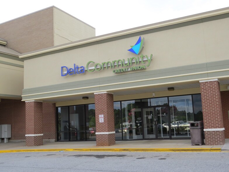 100 Glendale Trace, Newnan, GA for lease - Building Photo - Image 2 of 8