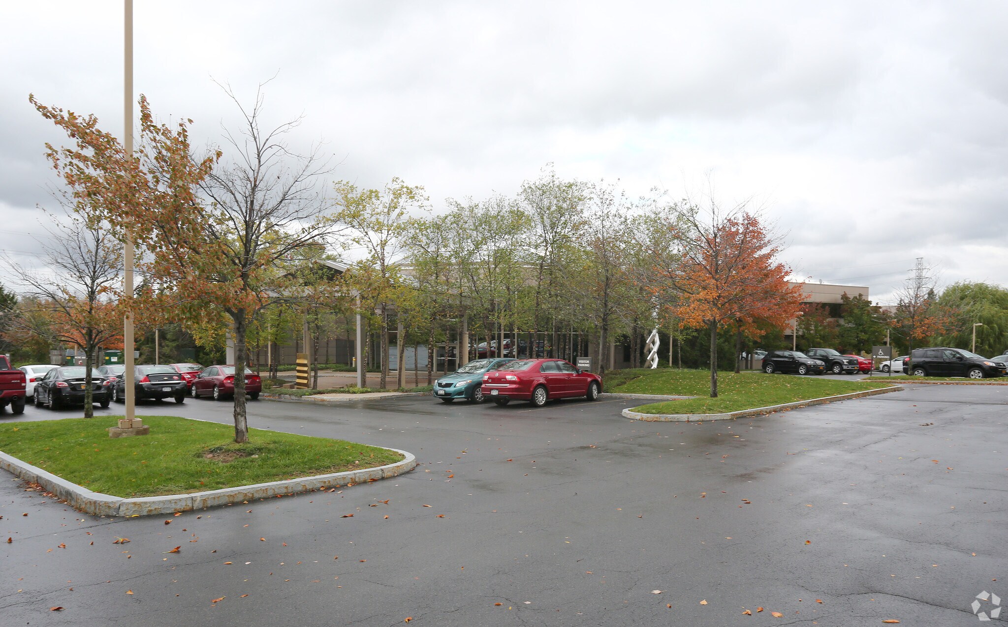 6711 Towpath Rd, East Syracuse, NY for sale Primary Photo- Image 1 of 1