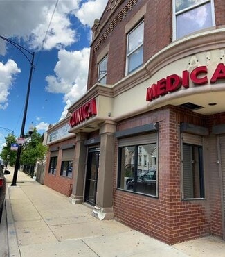 More details for 2859 S Pulaski Rd, Chicago, IL - Medical for Lease