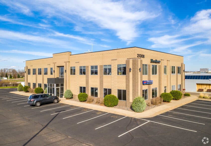 21308 John Milless Dr, Rogers, MN for lease - Building Photo - Image 1 of 15