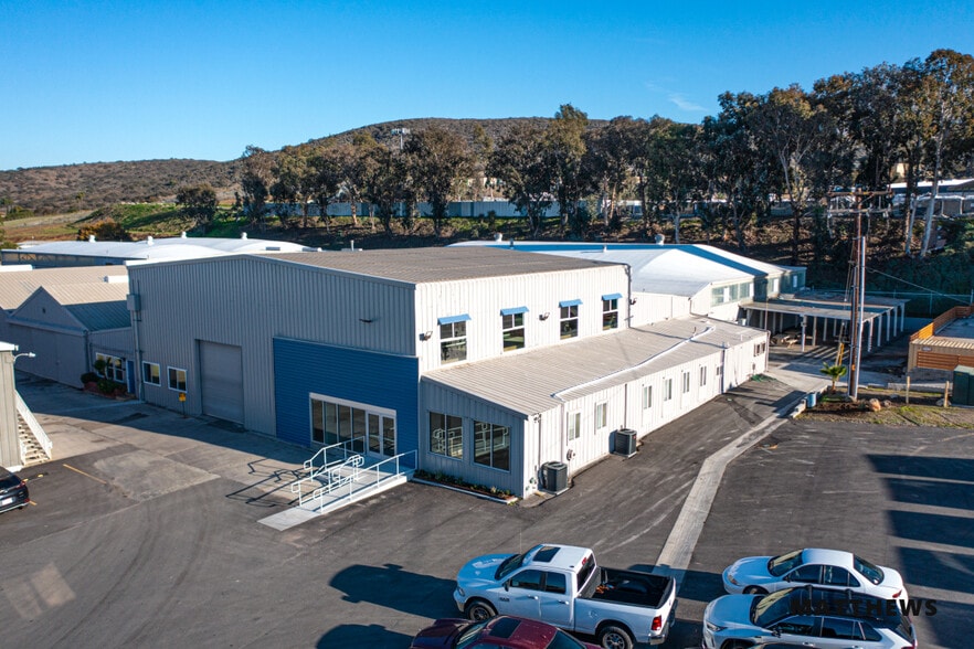 10605 Jamacha Blvd, Spring Valley, CA for lease - Building Photo - Image 2 of 4