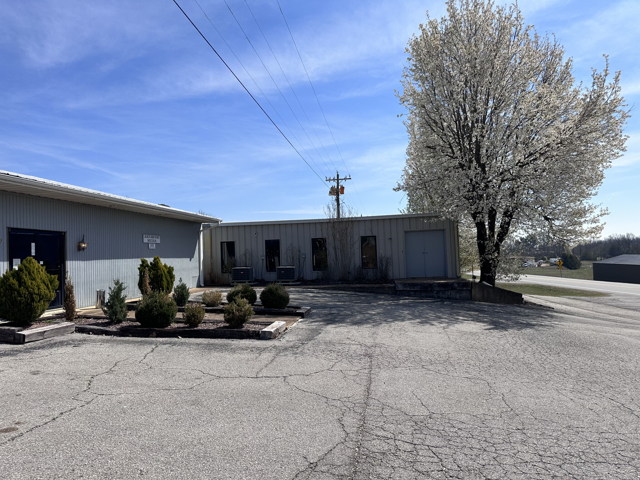 388 Highway 62 E, Salem, AR 72576 - Industrial for Sale | LoopNet