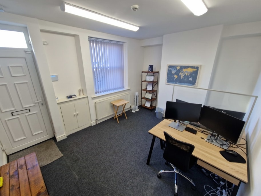 6 High St, Belper for lease Interior Photo- Image 1 of 1