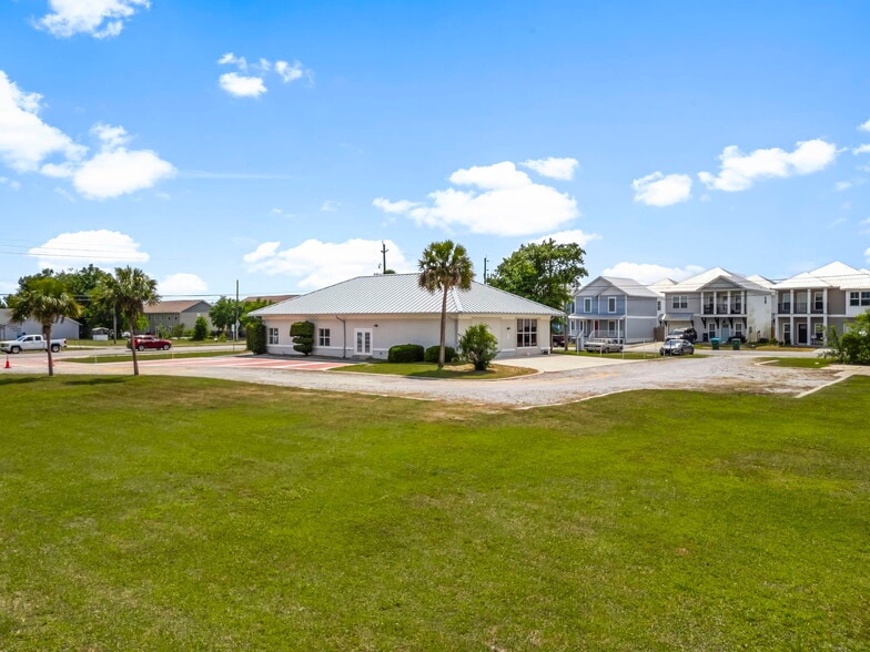 5907 Sr-22, Panama City, FL for lease - Building Photo - Image 2 of 46