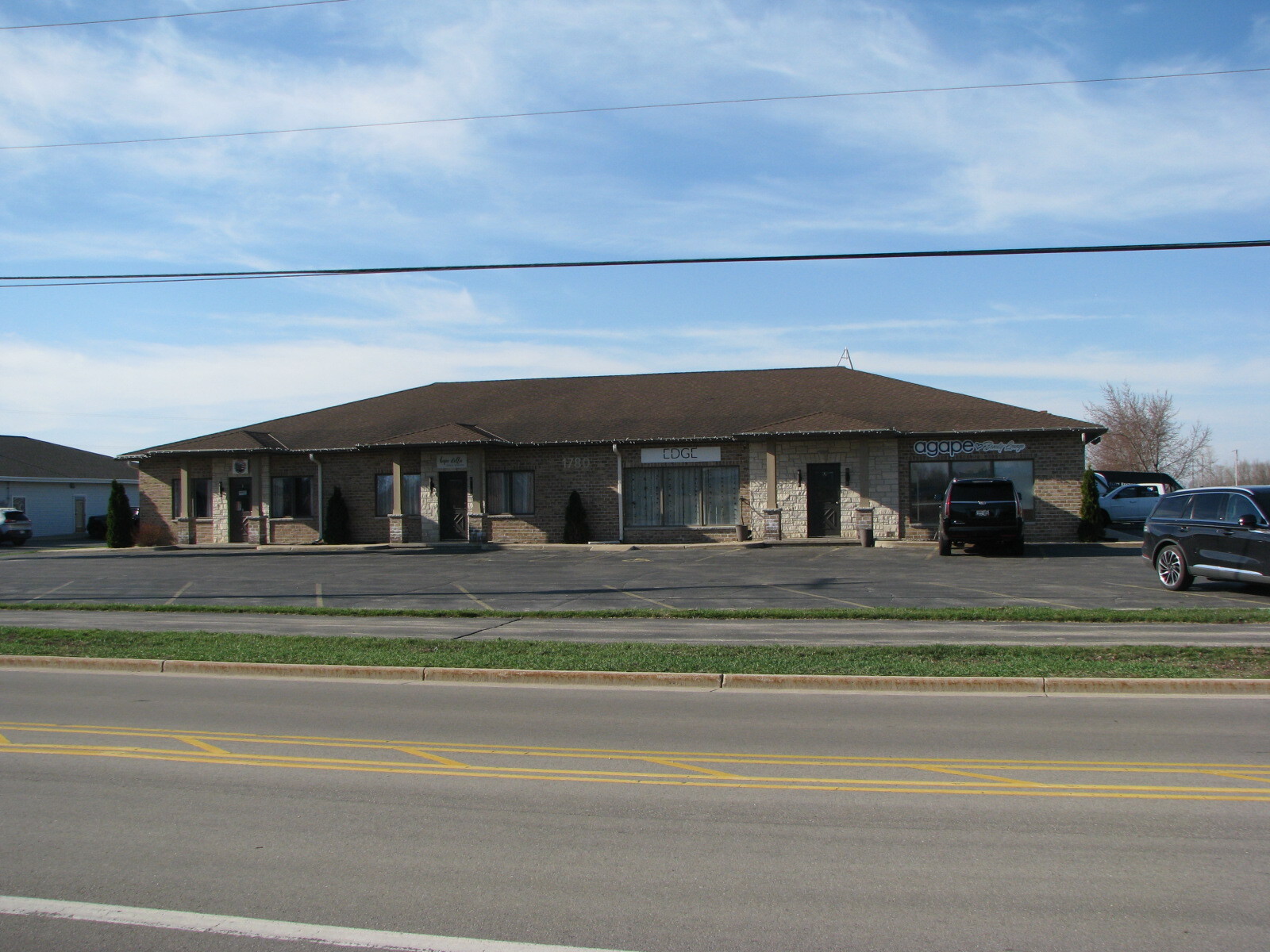 1780 Allouez Ave, Green Bay, WI for lease Building Photo- Image 1 of 11