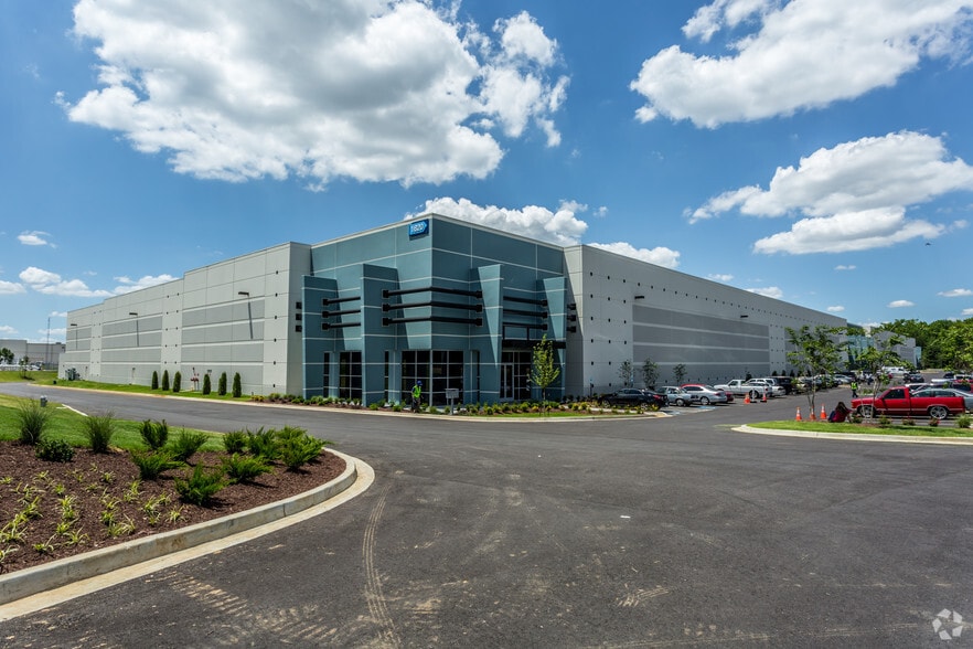 1620 E Stateline Rd, Southaven, MS for lease - Building Photo - Image 2 of 8