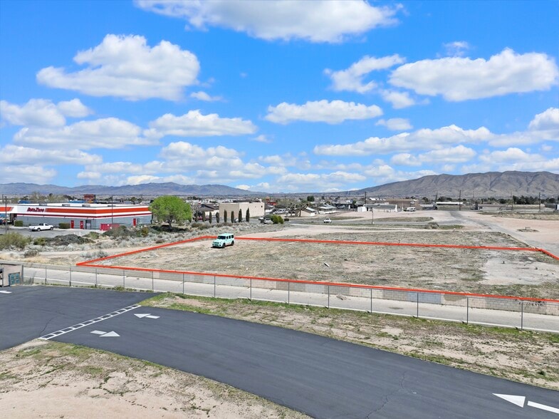 Main & Jellico, Hesperia, CA for sale - Building Photo - Image 3 of 13