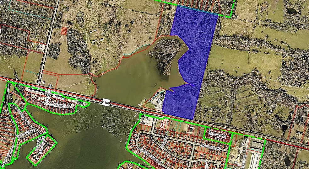 Lake Conroe Hills Dr & FM 1097 W, Willis, TX for sale - Primary Photo - Image 1 of 1