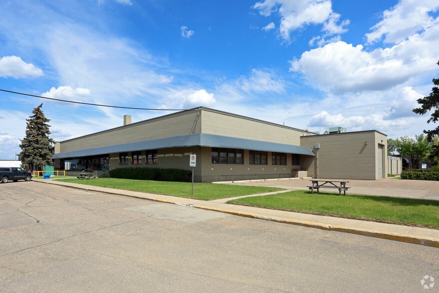 11311 120th St NW, Edmonton, AB for sale - Primary Photo - Image 1 of 1