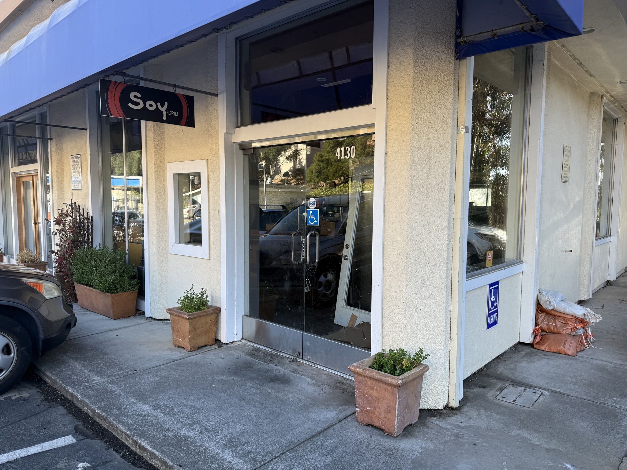 4130 Redwood Rd, Oakland, CA for lease Building Photo- Image 1 of 3