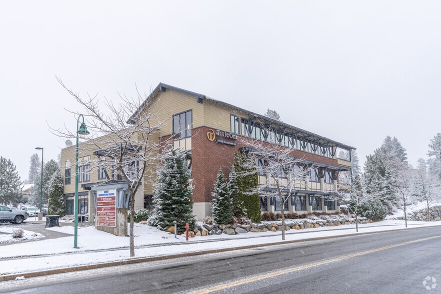 2065 W Riverstone Dr, Coeur d'Alene, ID for lease - Primary Photo - Image 1 of 5