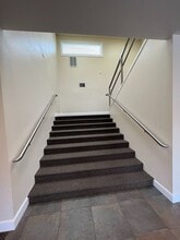 1901 Garden Ave, Eugene, OR for lease Interior Photo- Image 1 of 8