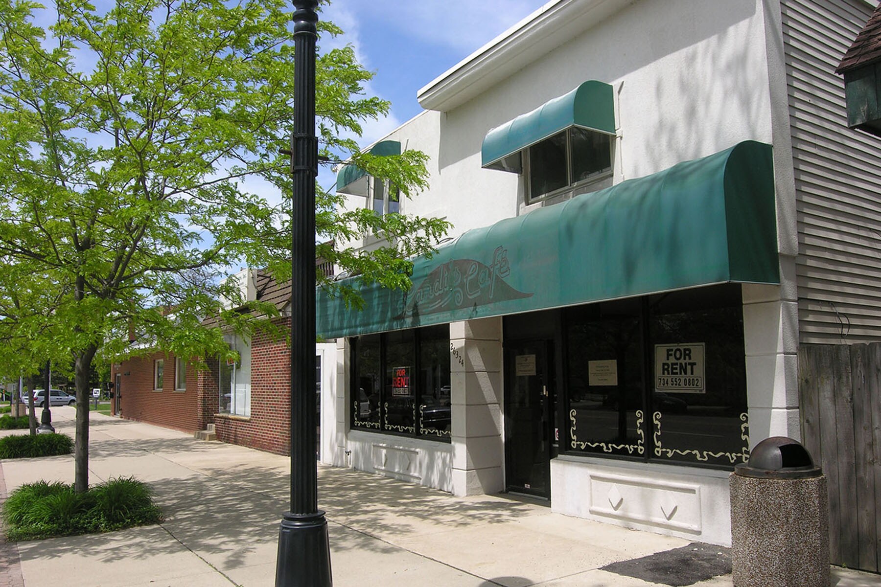 26324 E Huron River Dr, Flat Rock, MI for sale Primary Photo- Image 1 of 1