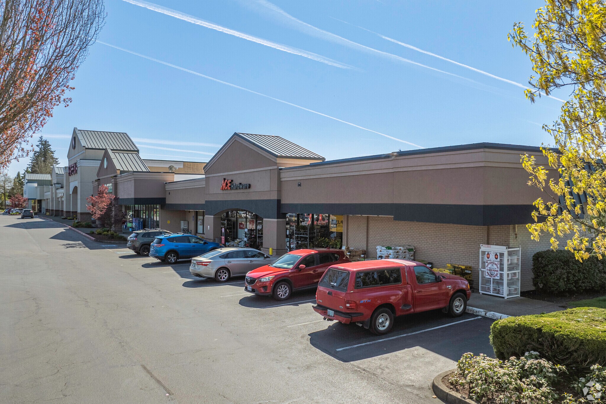 1025-1061 SW 1st Ave, Canby, OR for sale Primary Photo- Image 1 of 1