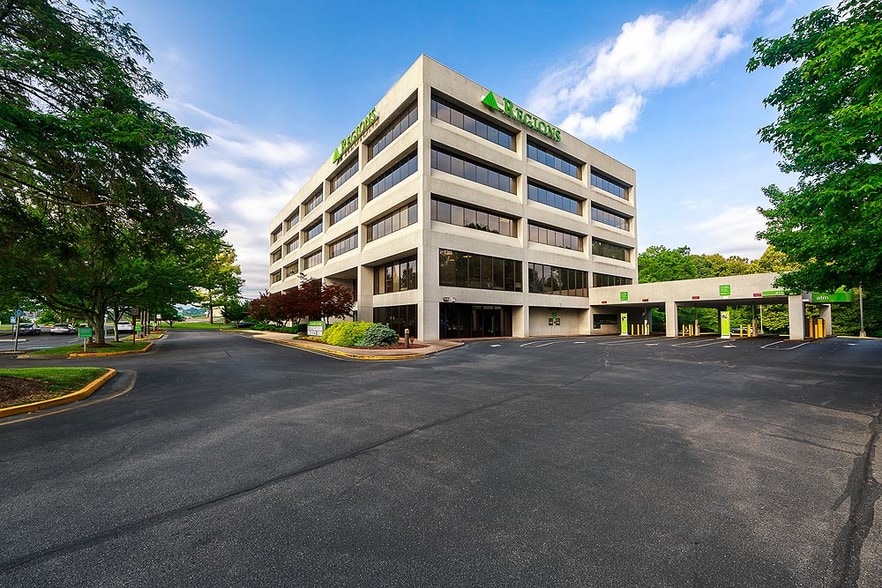 208 Sunset Dr Johnson City Tn 37604 Office Space For Lease