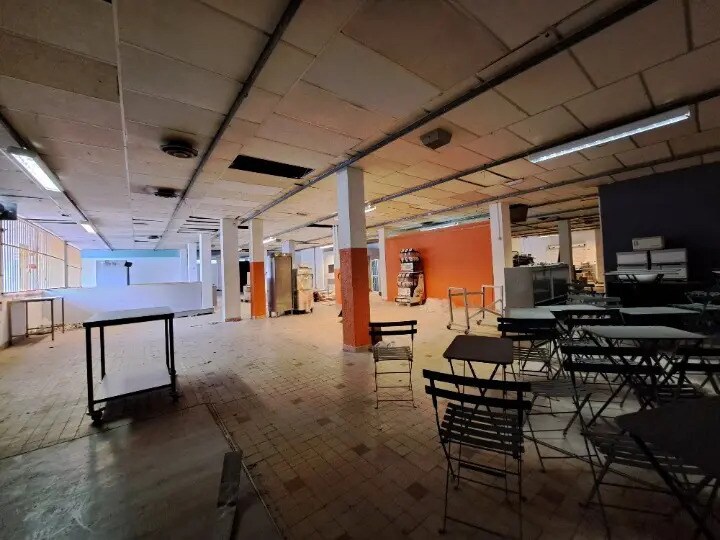 Retail in Toulouse for sale - Interior Photo - Image 2 of 6