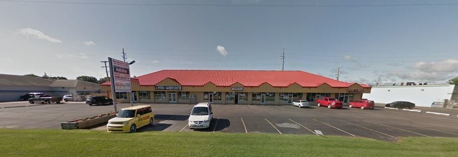 1330-1332 Imlay City Rd, Lapeer, MI for sale - Building Photo - Image 1 of 1
