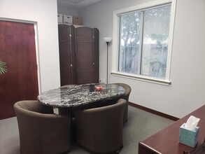 106 S Tampania Ave, Tampa, FL for lease Interior Photo- Image 2 of 3