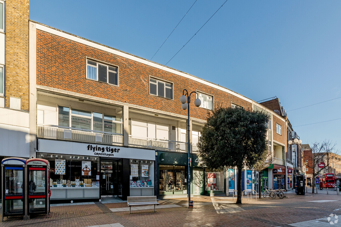 81 Clarence St, Kingston Upon Thames, LND KT1 1RB | LoopNet