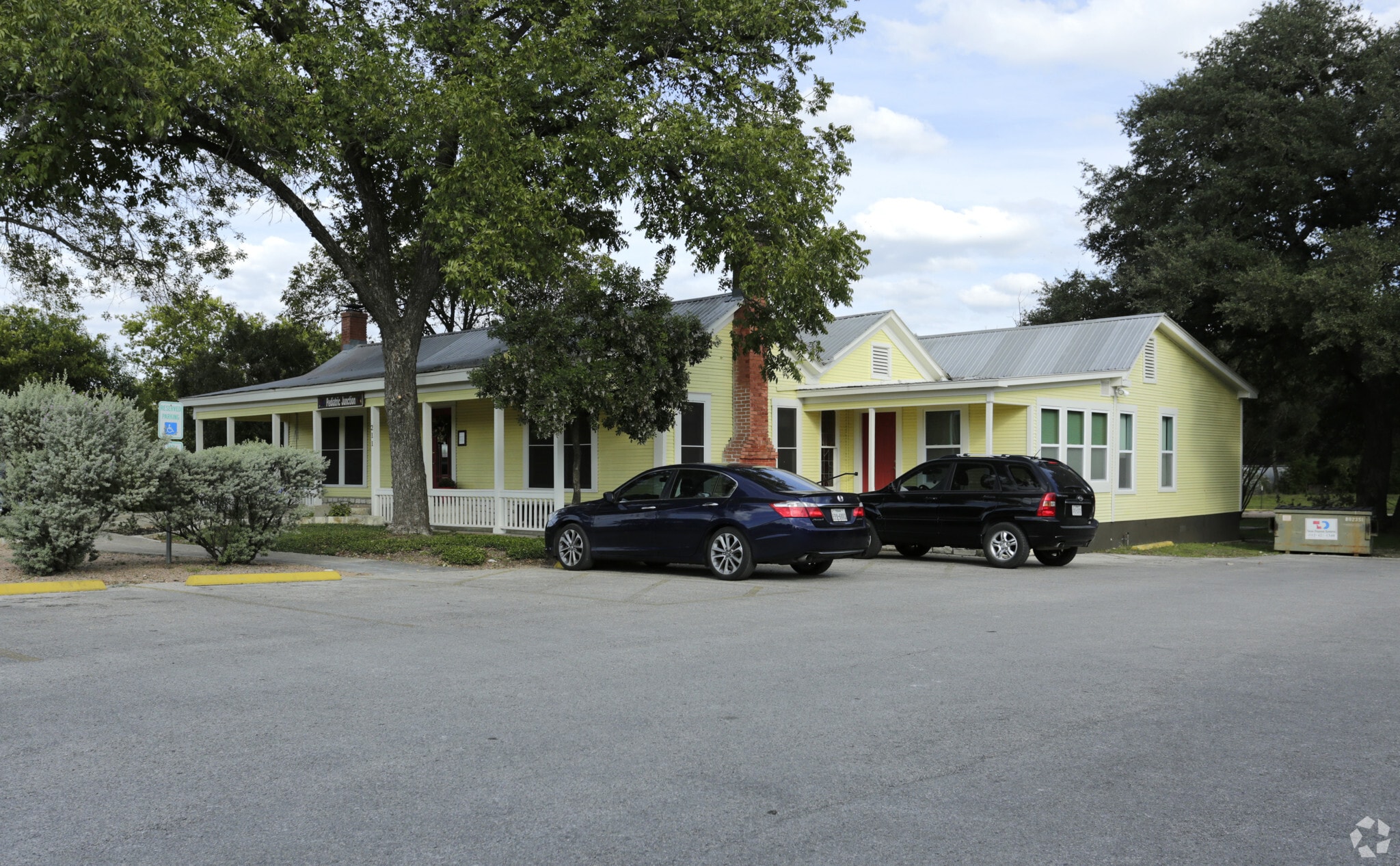 211 Railroad St, Buda, TX for sale Primary Photo- Image 1 of 3