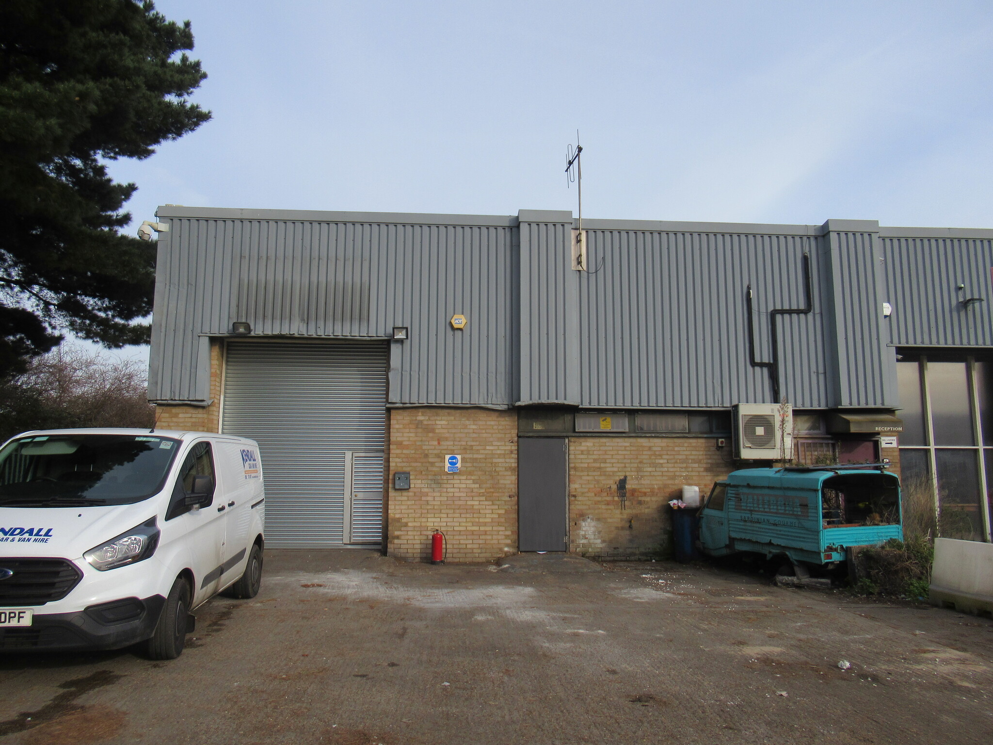 59 Weir Rd, London for lease Building Photo- Image 1 of 4