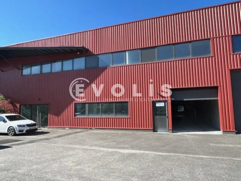 268 Chemin Des Champs Elysées, La Terrasse for lease - Building Photo - Image 2 of 2