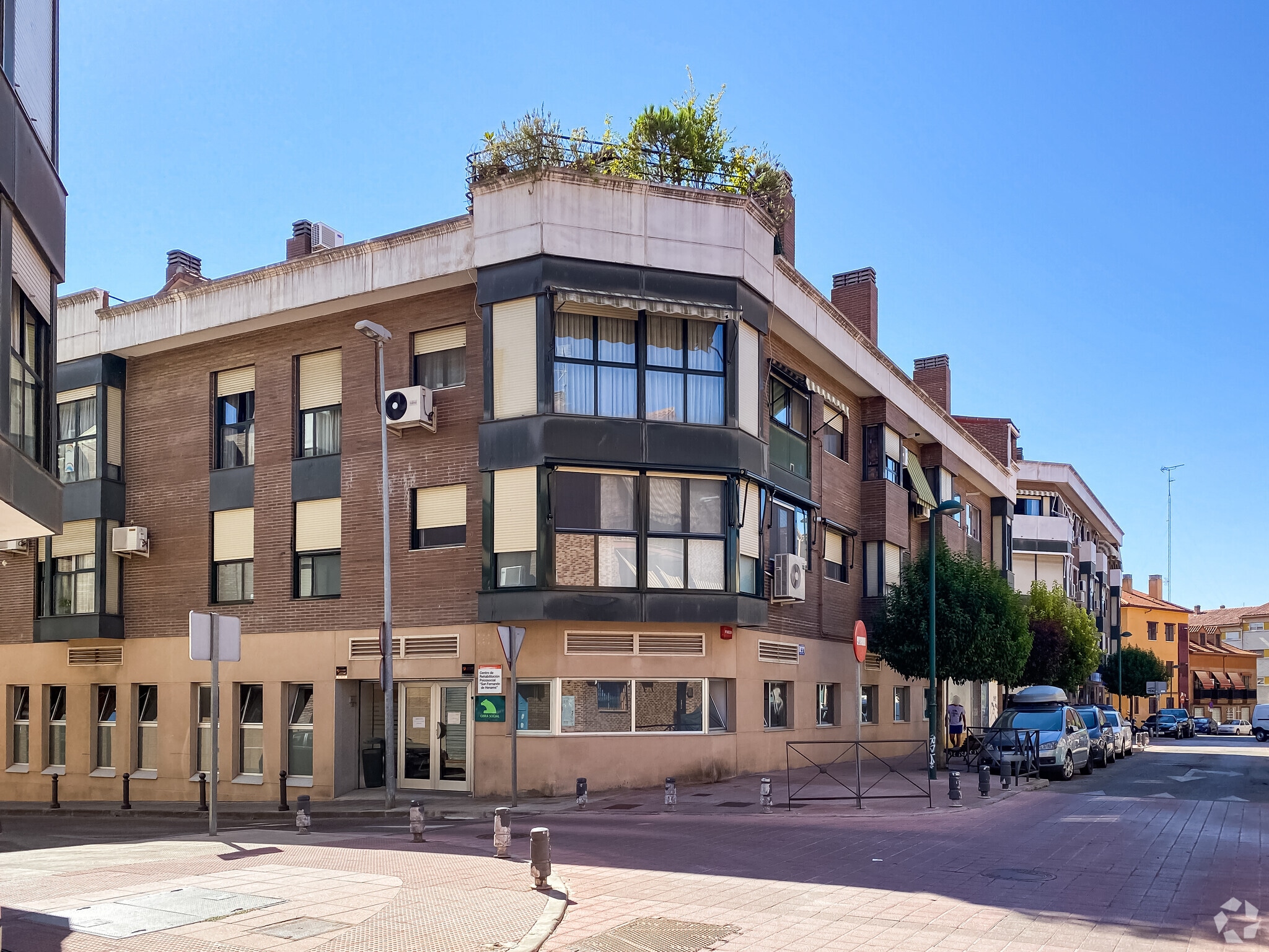 Calle Jardín, 28, San Fernando de Henares, Madrid for lease Building Photo- Image 1 of 3