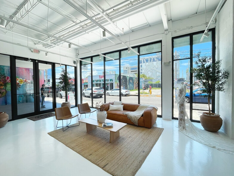 310-322 NW 25th St, Miami, FL for lease - Interior Photo - Image 2 of 9