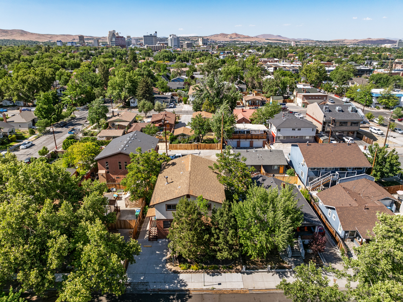 235 W Pueblo St, Reno, NV for sale - Building Photo - Image 3 of 39