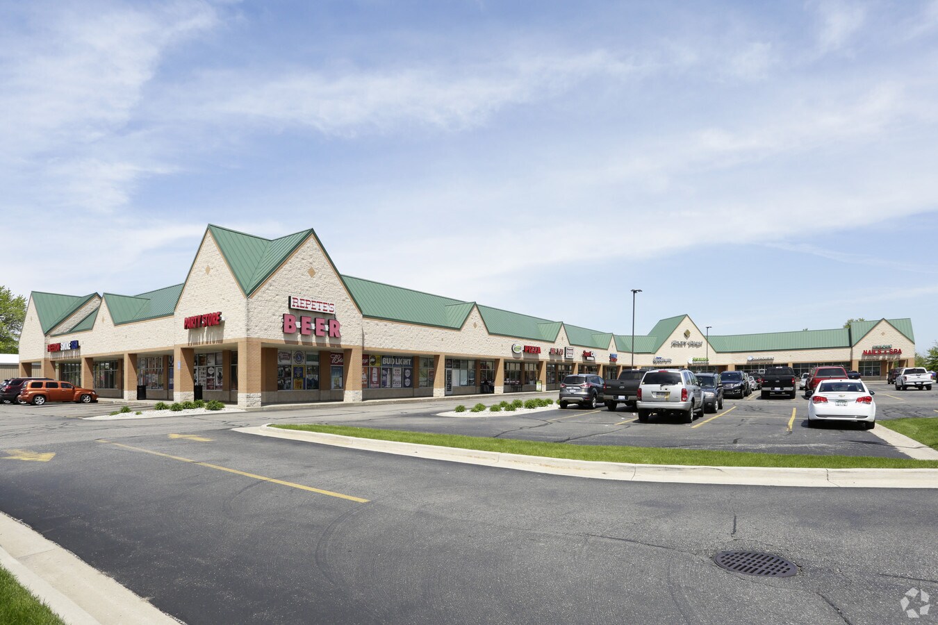 12719 Riley St, Holland, MI 49424