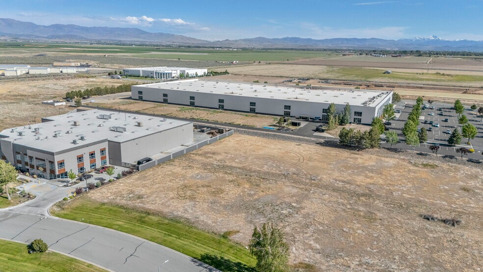 2193 Park Pl, Minden, NV for sale - Building Photo - Image 3 of 7