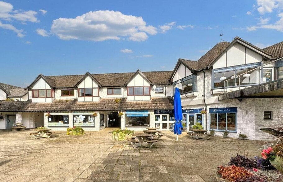 46-52 Red Lion Yard, Okehampton for lease - Building Photo - Image 2 of 8