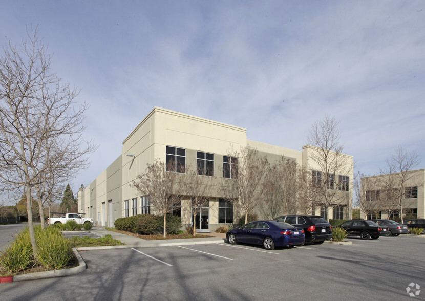 1292 Kifer Rd, Sunnyvale, CA for lease - Building Photo - Image 2 of 6