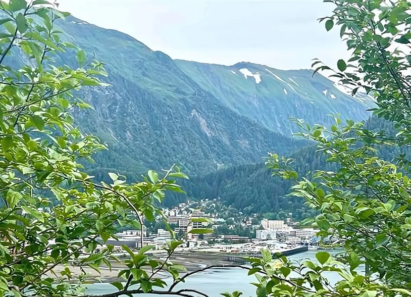 3012 Goodwin Rd, Juneau, AK for sale - Building Photo - Image 2 of 5