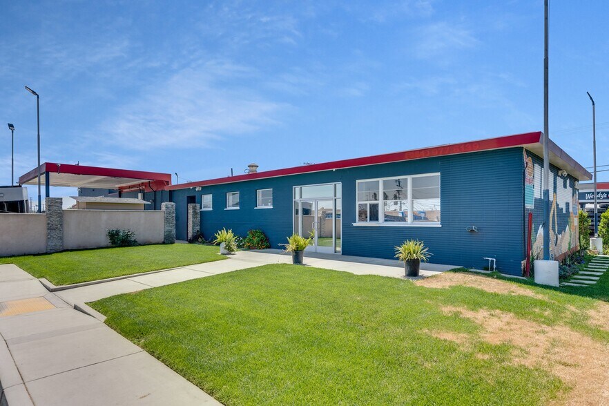 9920 Arlington Ave, Riverside, CA for sale - Primary Photo - Image 3 of 24