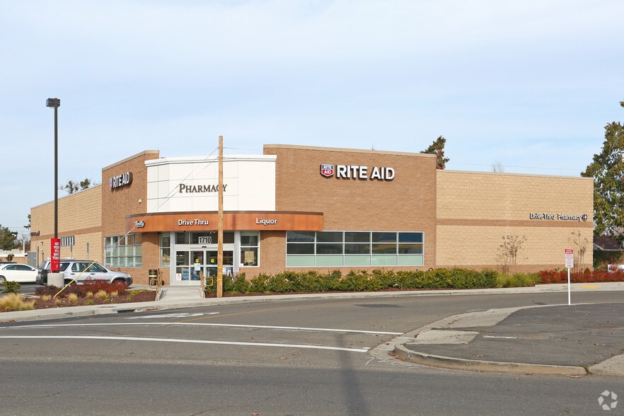 1710 California St, Escalon, CA for lease - Primary Photo - Image 1 of 5