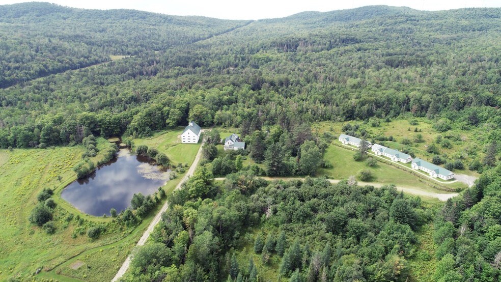 2684 King Farm Rd, Sutton, VT 05867