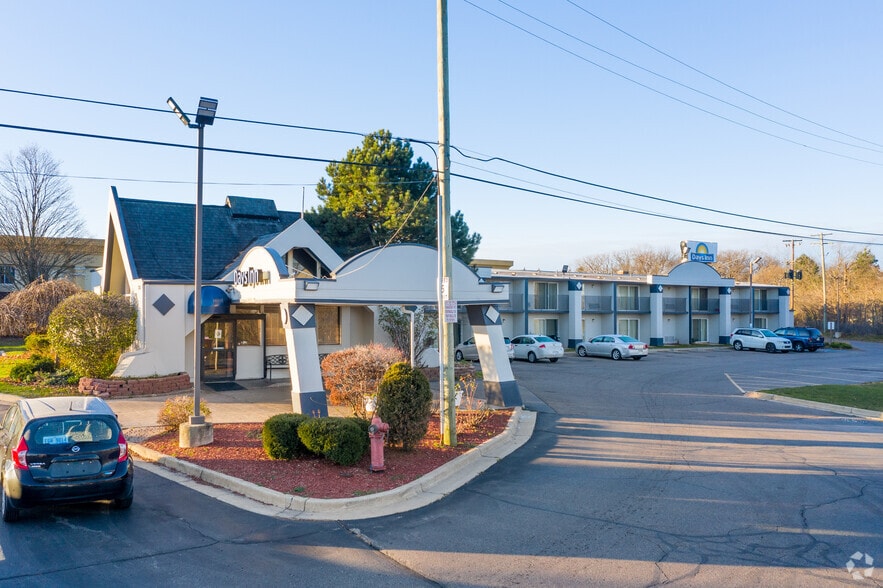 2380 Carpenter Rd, Ann Arbor, MI for sale - Building Photo - Image 2 of 4