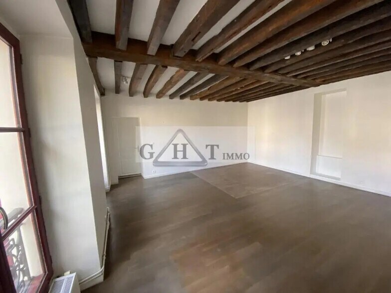 Office in Saint-Maur-des-Fossés for lease - Interior Photo - Image 3 of 7