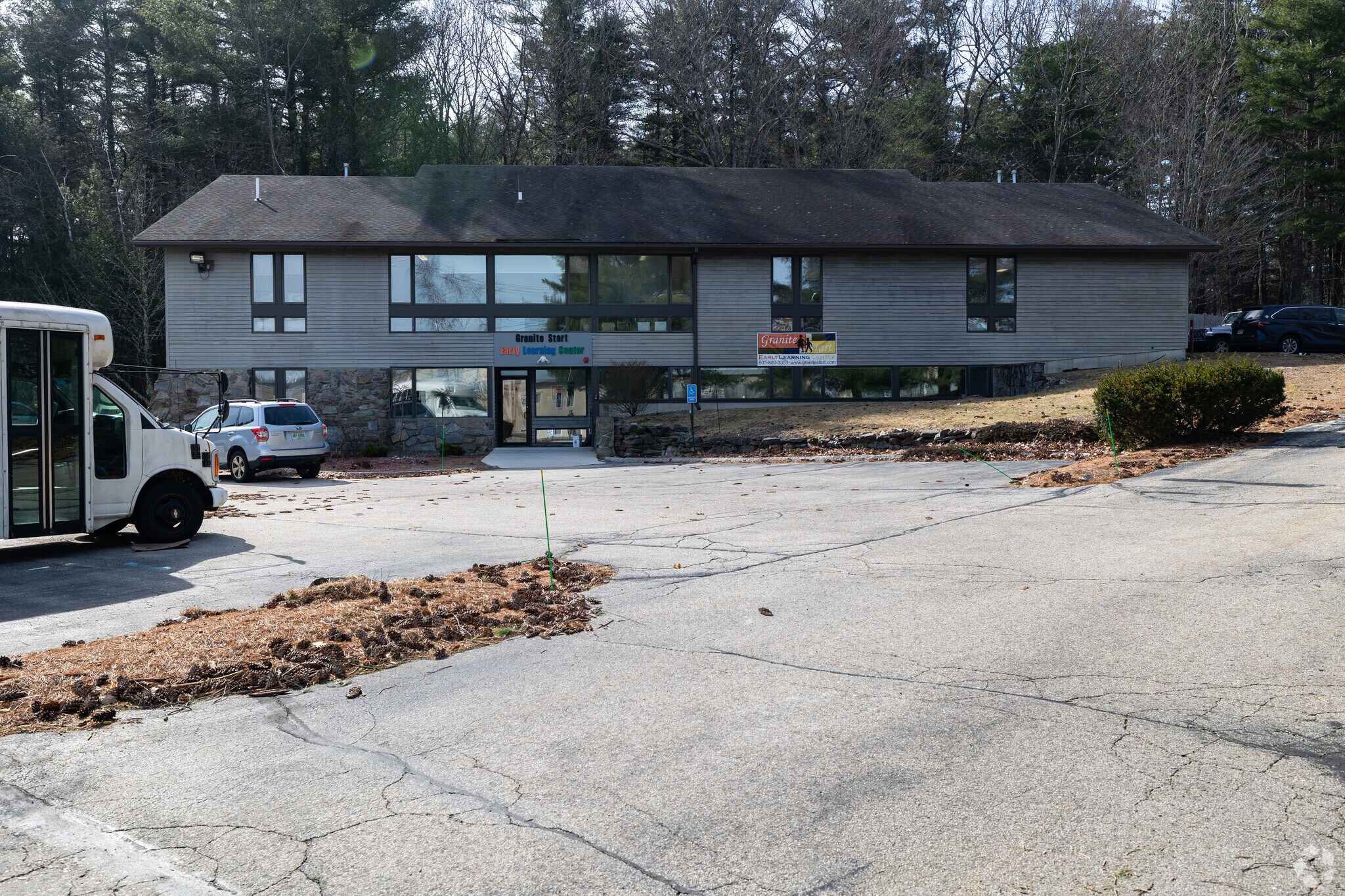 100 Perimeter Rd, Nashua, NH for sale Primary Photo- Image 1 of 1